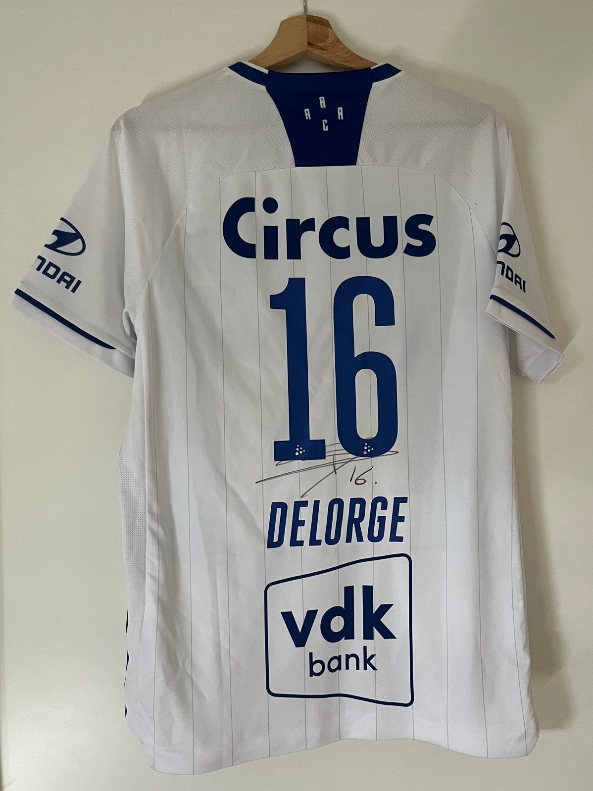 Chemise KAA Gent signée — Delorge — Saison 2024/25, Enlèvement ou Envoi, Neuf, Maillot
