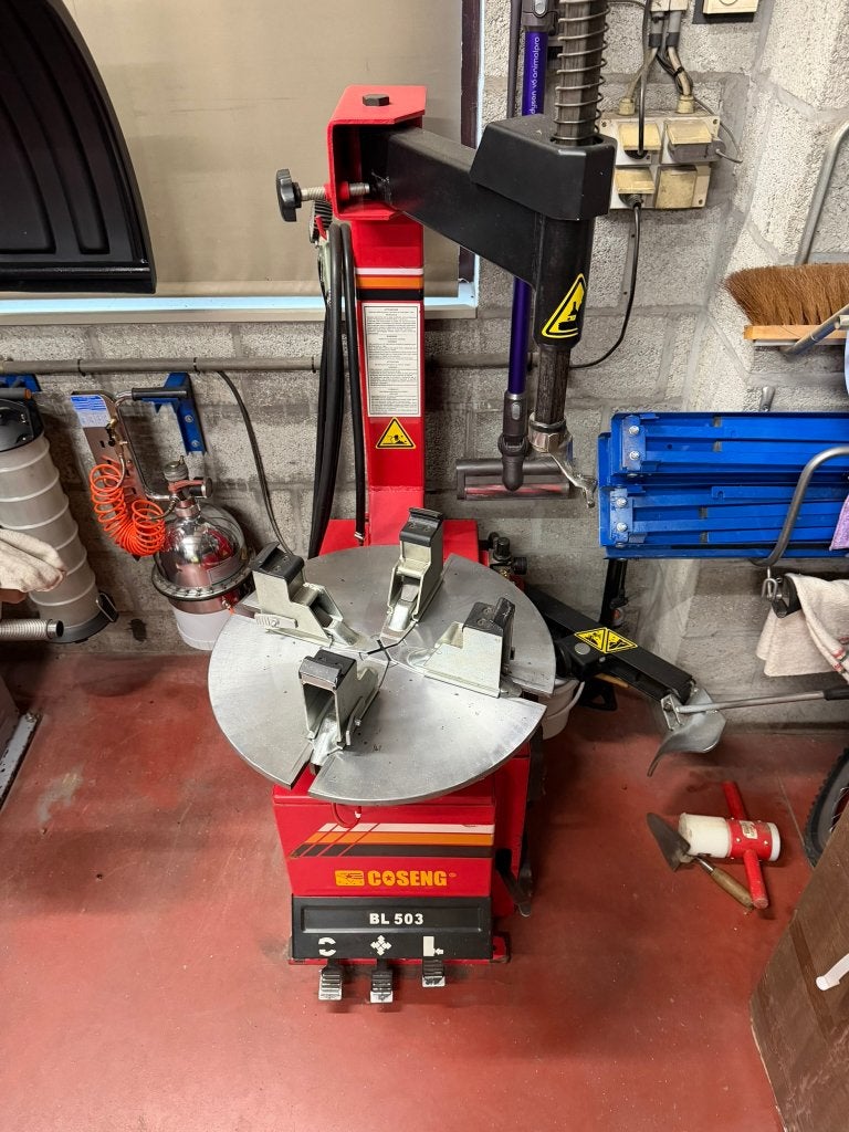 Bandenmachine Coseng BL 503 - mooie staat, Enlèvement, Utilisé