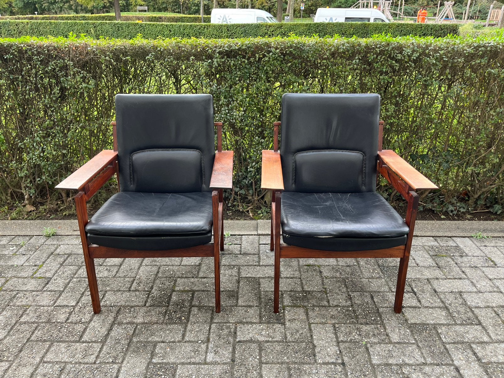 Twee vintage armstoelen 1960, Huis en Inrichting, Ophalen, Gebruikt, Minder dan 75 cm, 50 tot 75 cm