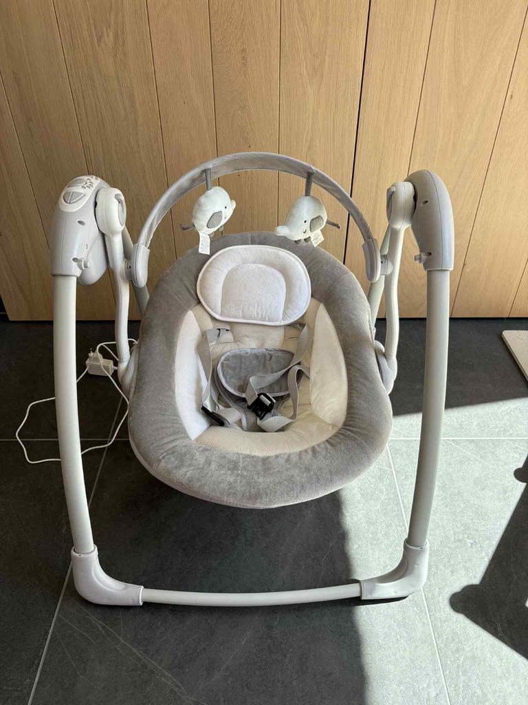 Bo Jungle Babyswing, Kinderen en Baby's, Wipstoeltjes, Schommelstoel, Ophalen, Overige merken, Met gordel(s) of riempje(s)