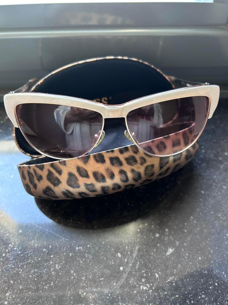 Originele guess zonnebril, Verzenden, Zo goed als nieuw, Zonnebril