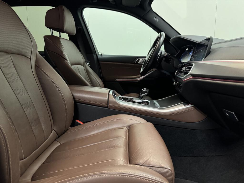 BMW X5 xDrive 45e Hybrid  M-Pack - Apple CarPlay - Topstaat, 0 min, 293 kW, 0 kg, Wit