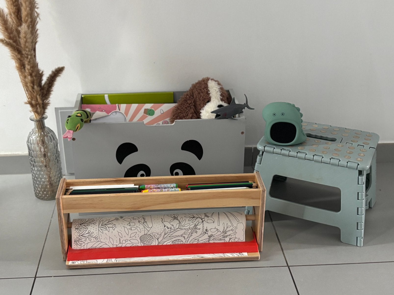 Compleet pakket kinderkamer: Panda kist, Tekenrol,Vloerkleed, Dieren en Toebehoren, Vogels | Toebehoren, Zo goed als nieuw, Speelgoed