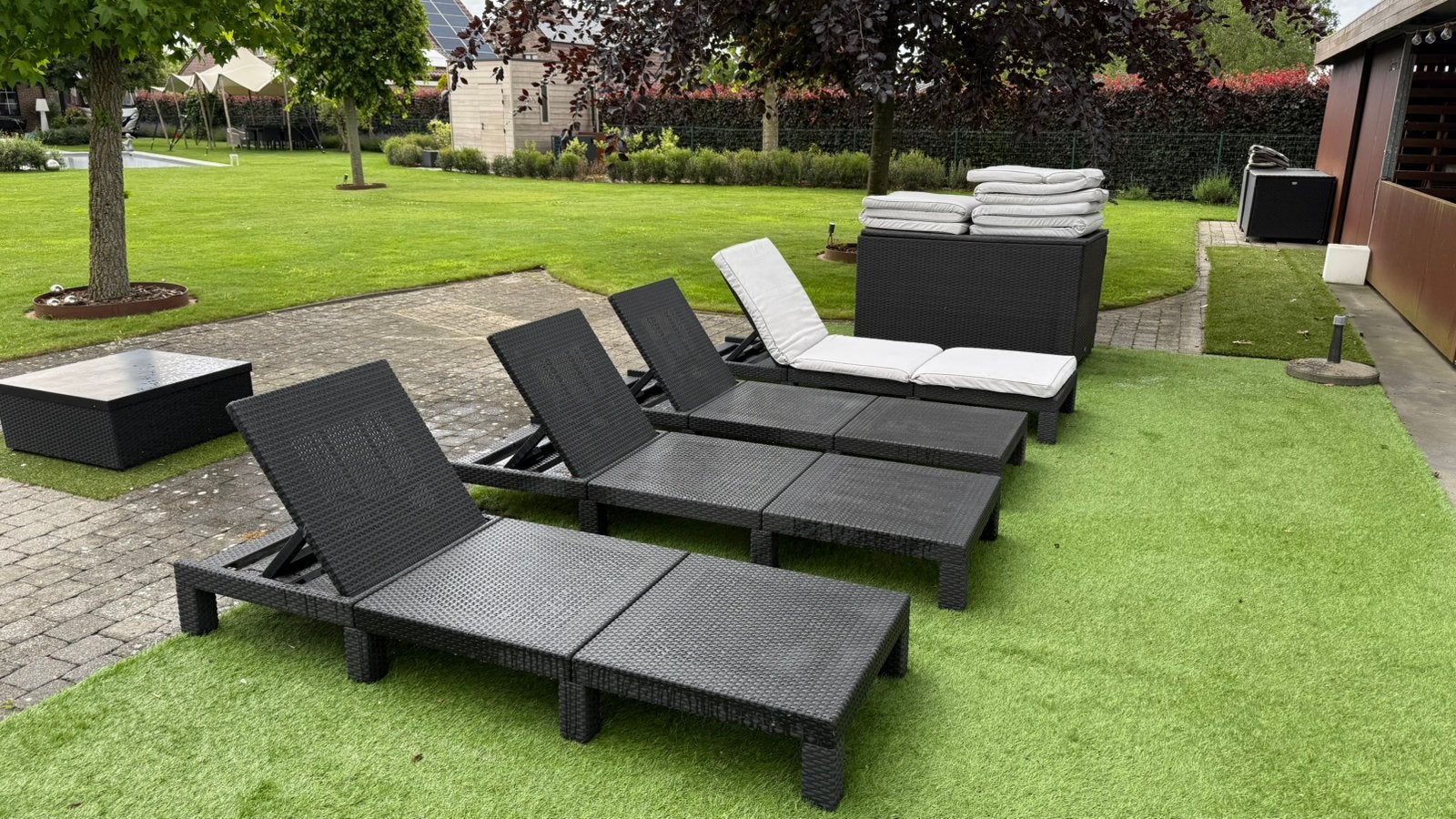 4 ligbedden + kussenkoffer, Jardin & Terrasse, Chaises longues, Enlèvement, Utilisé, Synthétique, Réglable