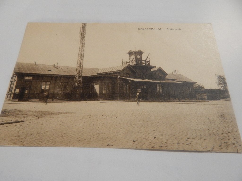 STATIONPLEIN DENDERMONDE, Verzamelen, Postkaarten | België, Ophalen of Verzenden