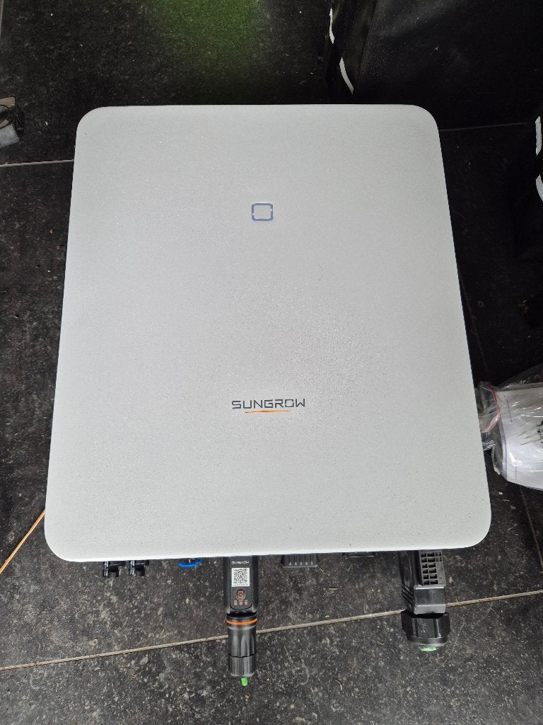 Sungrow SH6.0RT hybride omvormer, Bricolage & Construction, Bricolage & Rénovation Autre, Enlèvement, Comme neuf