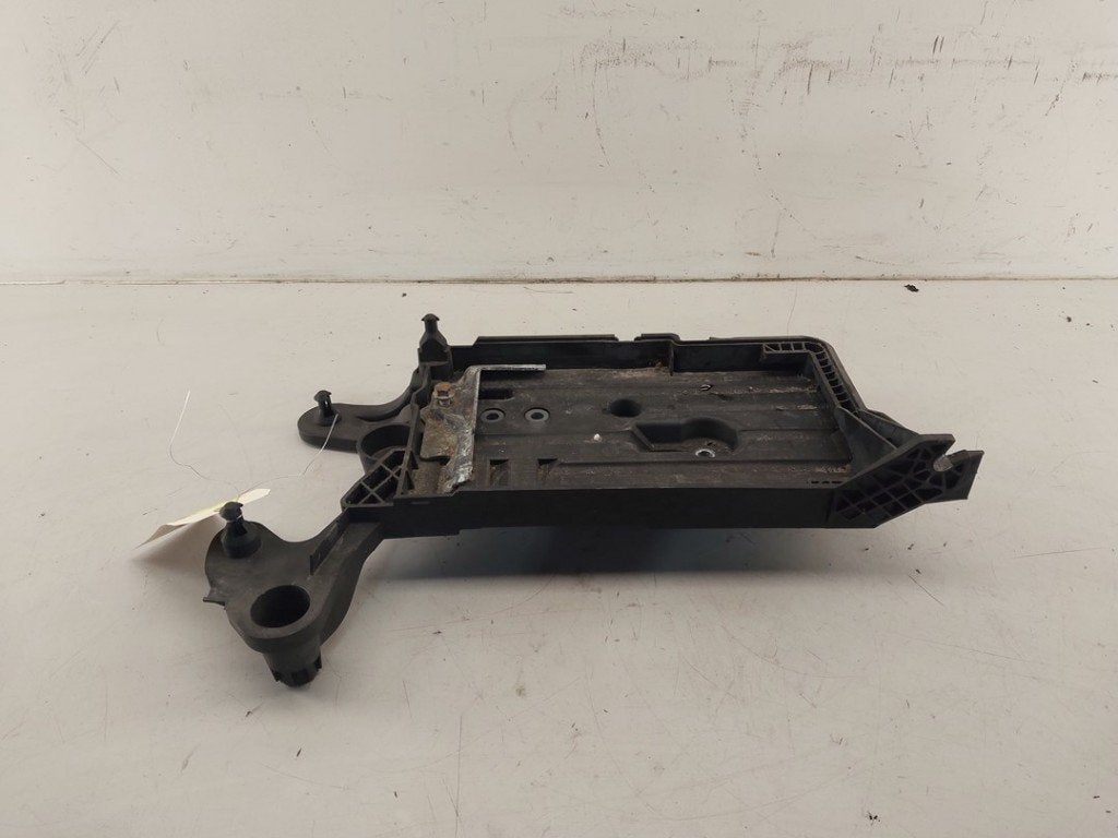 BAC A BATTERIE Volkswagen Golf Sportsvan (AUVS), Volkswagen, Volkswagen AG, Utilisé, Kundenbetreuung@volkswagen.de
