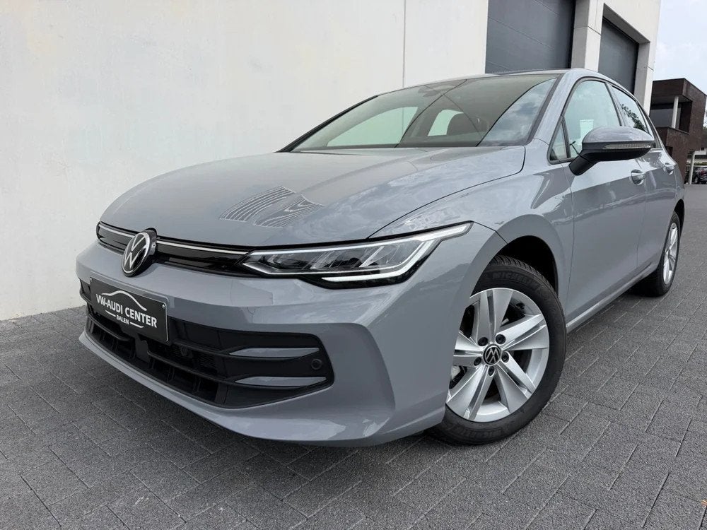 Volkswagen Golf VIII 1.5TSI 116PK GRIJS - ACC - REAR CAMERA, Auto's, Volkswagen, Stof, 4 cilinders, 116 pk, Bedrijf
