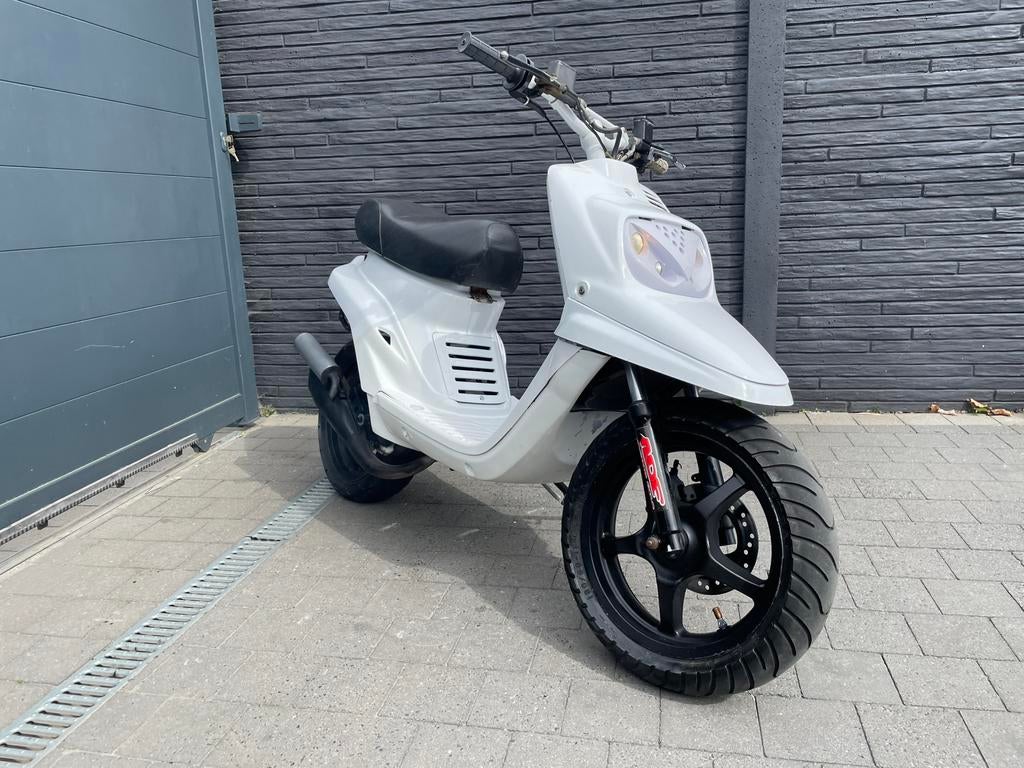 Yamaha mbk booster 70cc Aklasse, Fietsen en Brommers, Scooters | Yamaha, Ophalen, Zo goed als nieuw