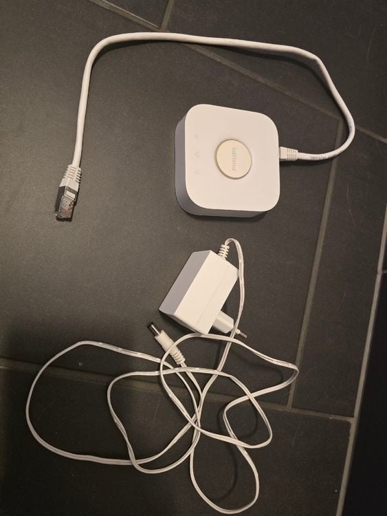 Philips Hue Bridge 2.1 complète – pont Zigbee + alim, Enlèvement, Comme neuf, Philips