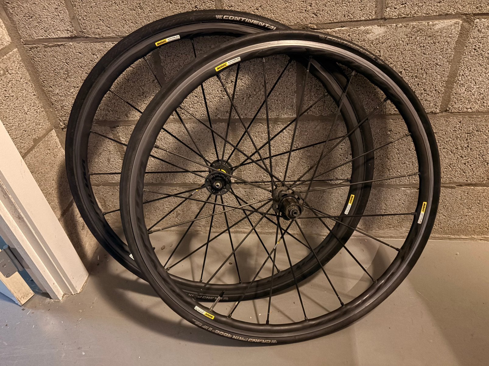 Diverse koersfiets wielen voor Velgrem Shimano HG, Ophalen, Zo goed als nieuw, Aluminium