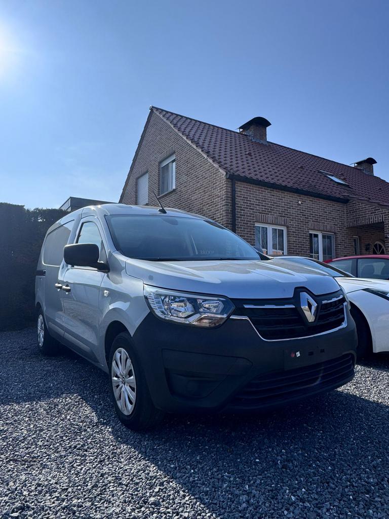 Renault Kangoo - 2022 - 3250 km, Autos, Camionnettes & Utilitaires, Argent ou Gris, Achat, Euro 6, Entreprise