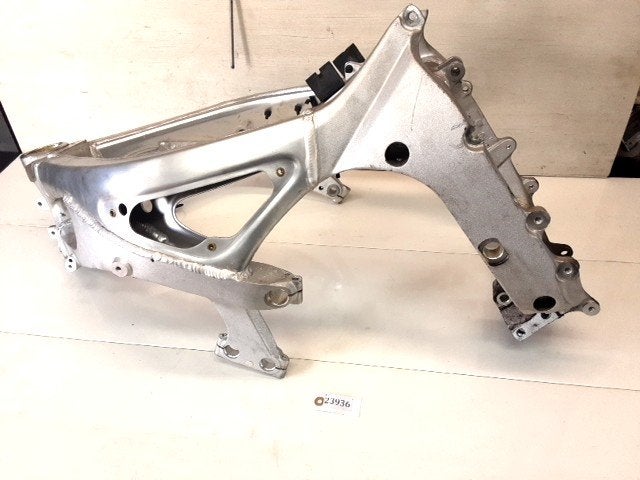 R6 1999 - 2002 Yamaha Frame D1-55620