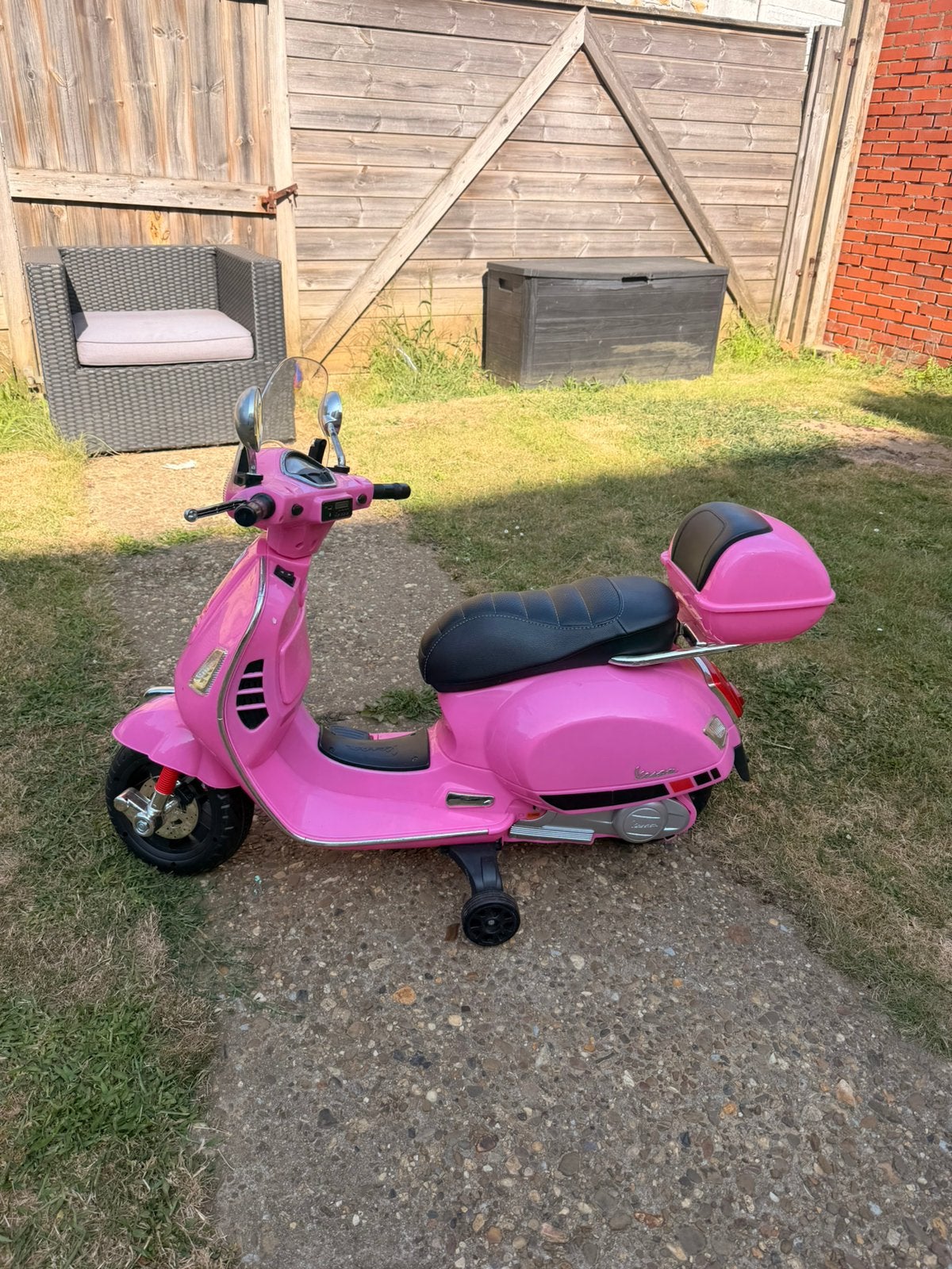 Vespa Scooter pink, Ophalen, Gebruikt