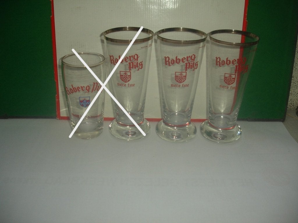 Bierglas Roberg Pils, 33cl, brij. Roberg. € 1,20 stuk, Ophalen of Verzenden, Zo goed als nieuw, Glas of Glazen, Overige merken