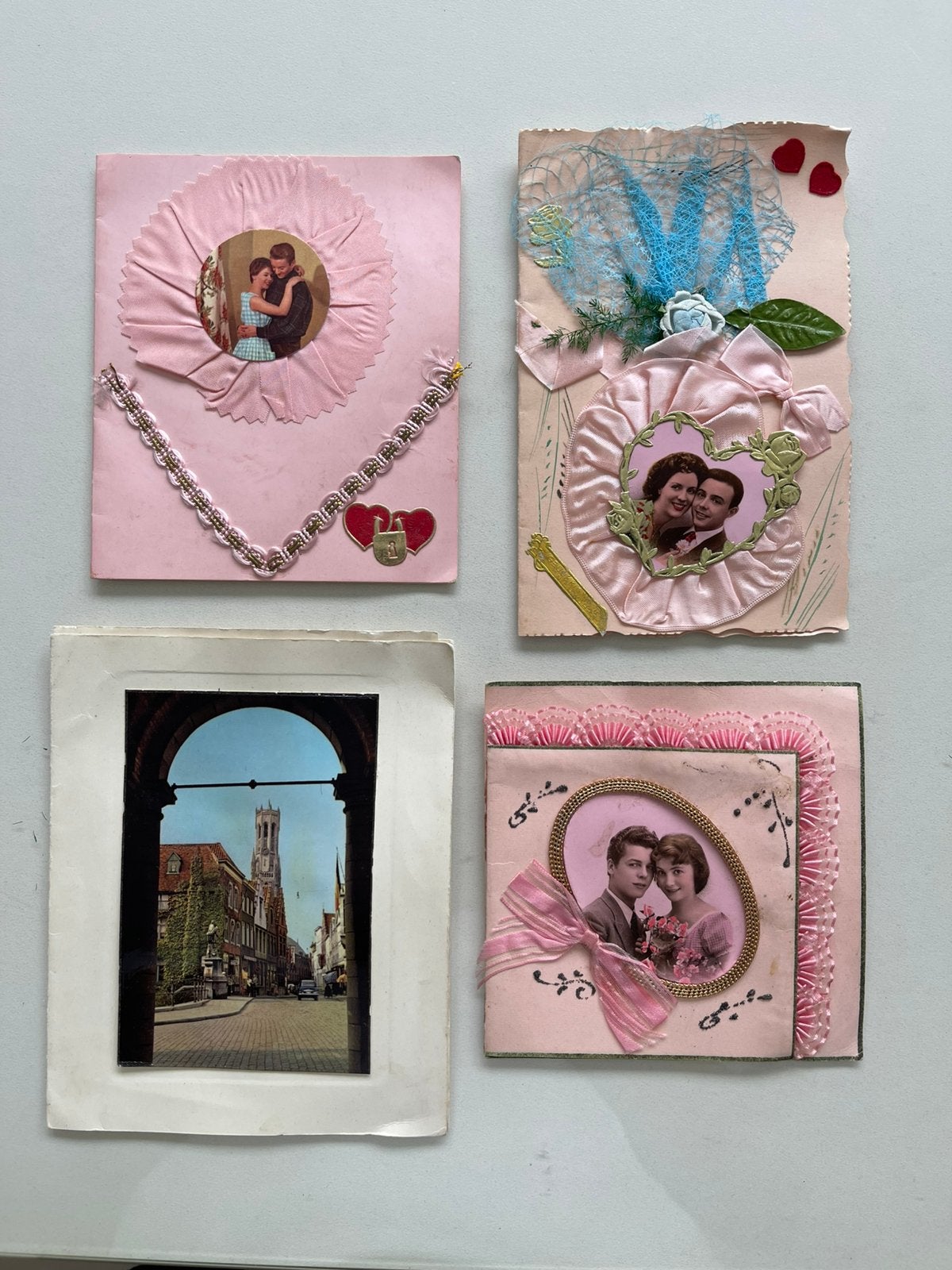 Liefdeskaarten Rijk gedecoreerd met vintage stoffen, Hobby en Vrije tijd, Ophalen of Verzenden, Zo goed als nieuw, Kerst