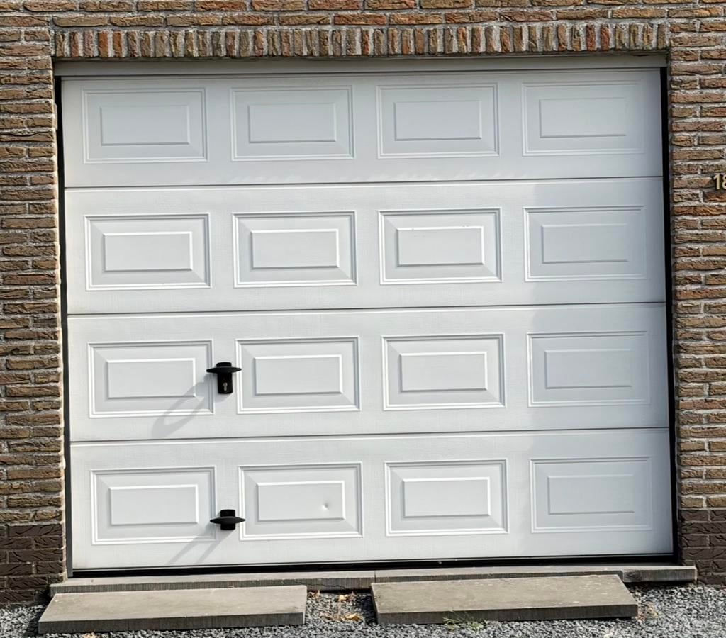 Sectionale garagepoort, Doe-het-zelf en Bouw, Ophalen, Gebruikt