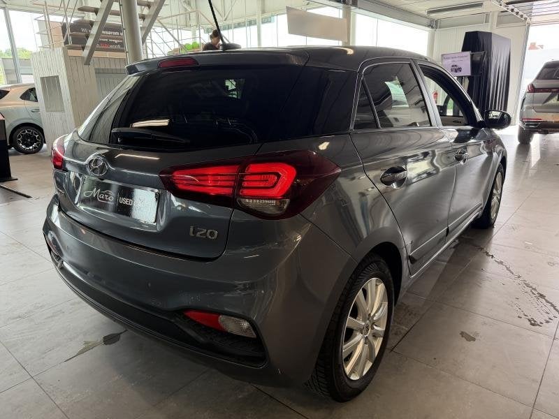 Hyundai i20 1.2i Twist TechnoPack | GPS, camera, cruise,..., Autos, Euro 6, Entreprise, https://public.car-pass.be/vhr/58d61703-52c5-45df-bc86-f4b05c5c4e30
