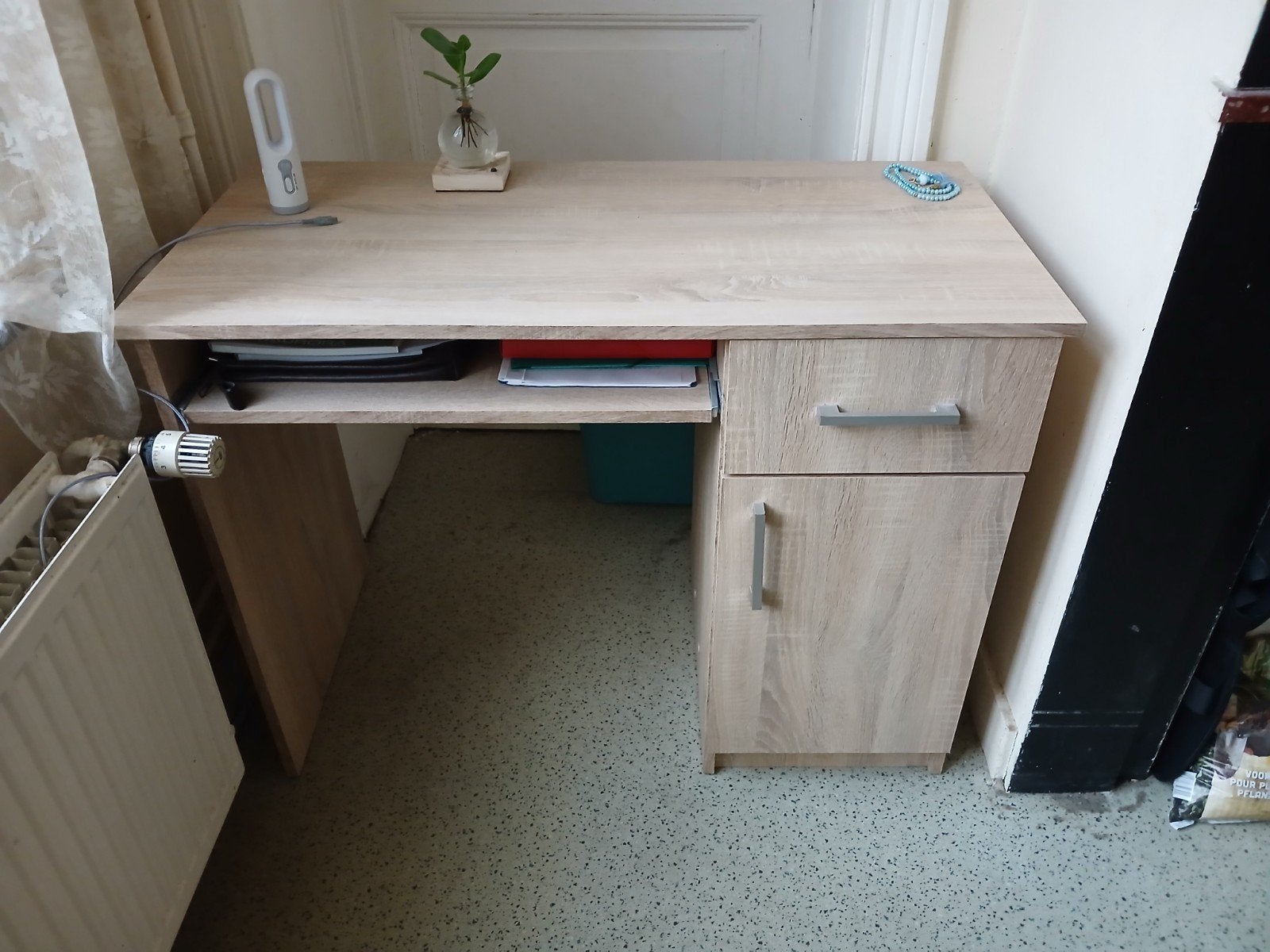 bureau avec tiroir en état parfaite., Maison & Meubles, Bureaux, Enlèvement ou Envoi