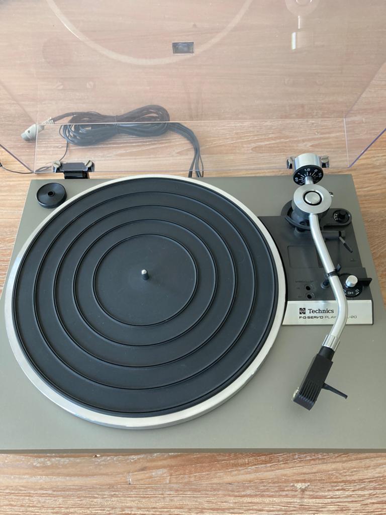 Technics SL-20 platenspeler + 40 LP’s, Audio, Tv en Foto, Platenspelers, Ophalen, Gebruikt, Pitch-regelaar, Platenspeler