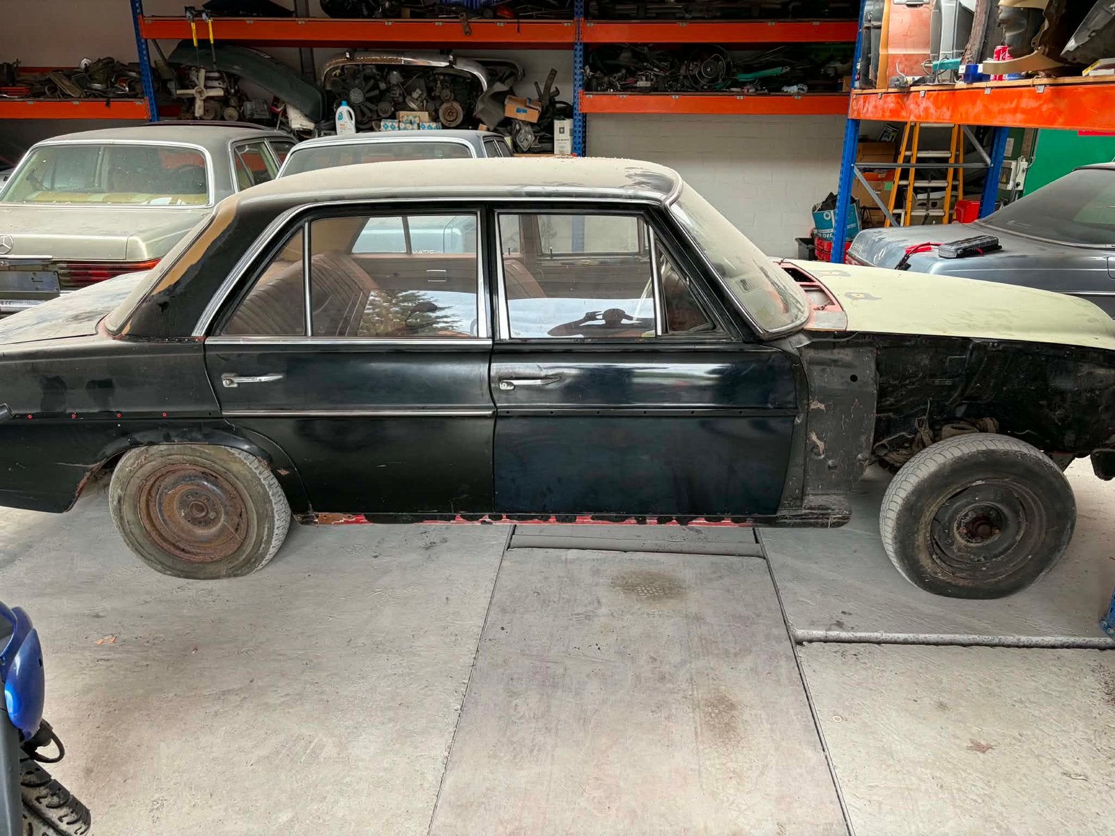 Mercedes w115 220d van 1973, Autos, Mercedes-Benz, Particulier, Achat