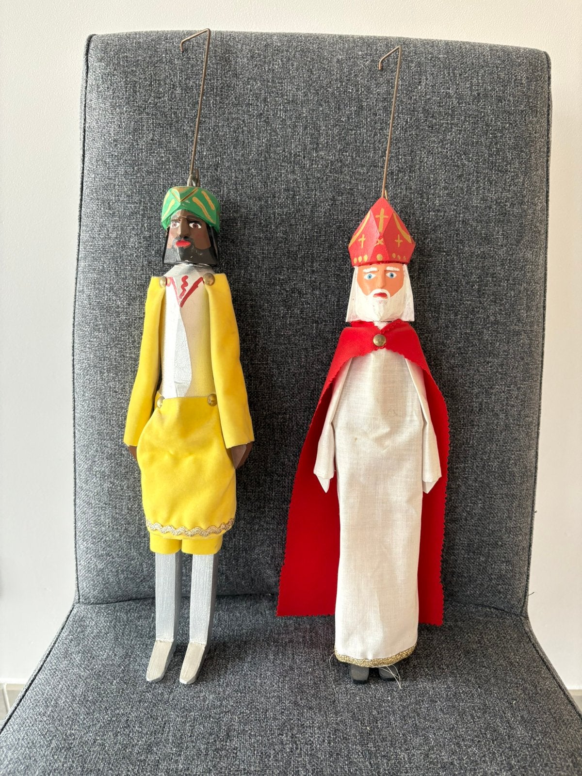 Marionnettes liégeoises - Saint-Nicolas et Père fouettard, Enlèvement, Comme neuf