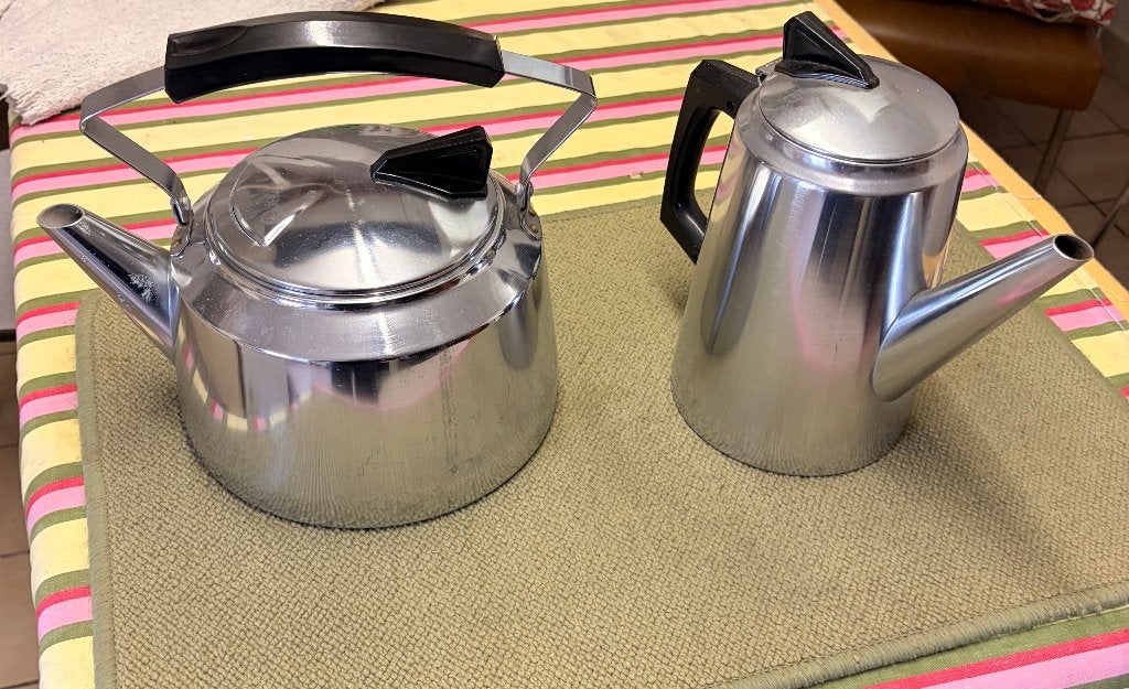 Bouilloire & cafetière inox, Enlèvement, Utilisé