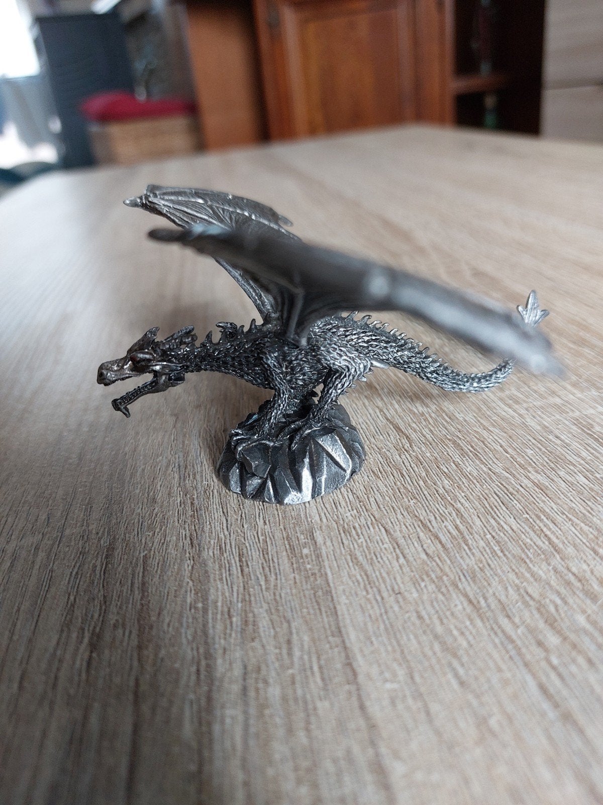 Dragon : figurine en métal, Collections, Statues & Figurines, Enlèvement ou Envoi
