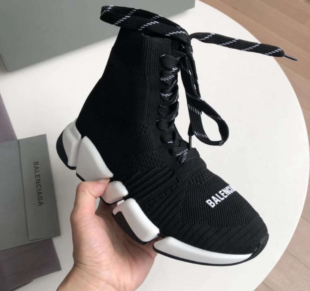Balenciaga schoenen, Kleding | Dames, Schoenen, Ophalen of Verzenden, Zo goed als nieuw