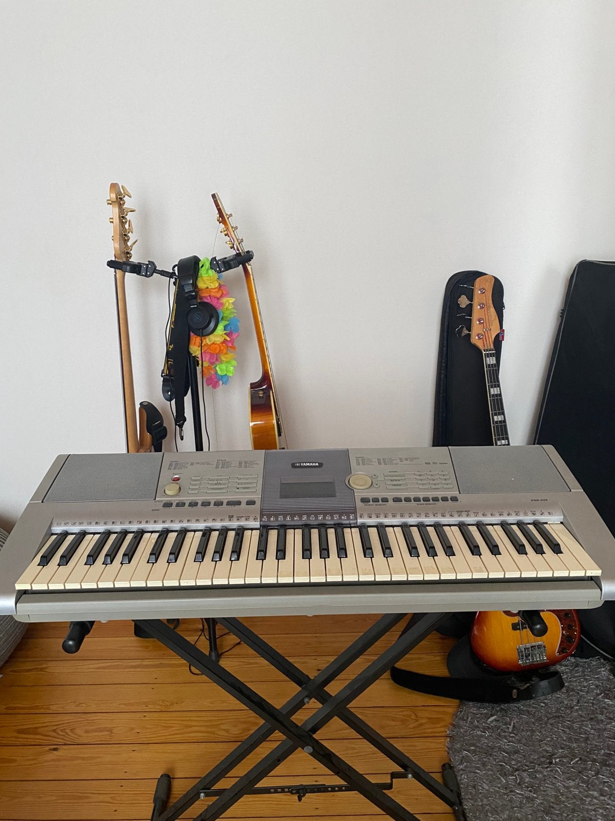 Beginners Piano YAMAHA PSR-295, Muziek en Instrumenten, Keyboards, Zo goed als nieuw, Yamaha, Ophalen