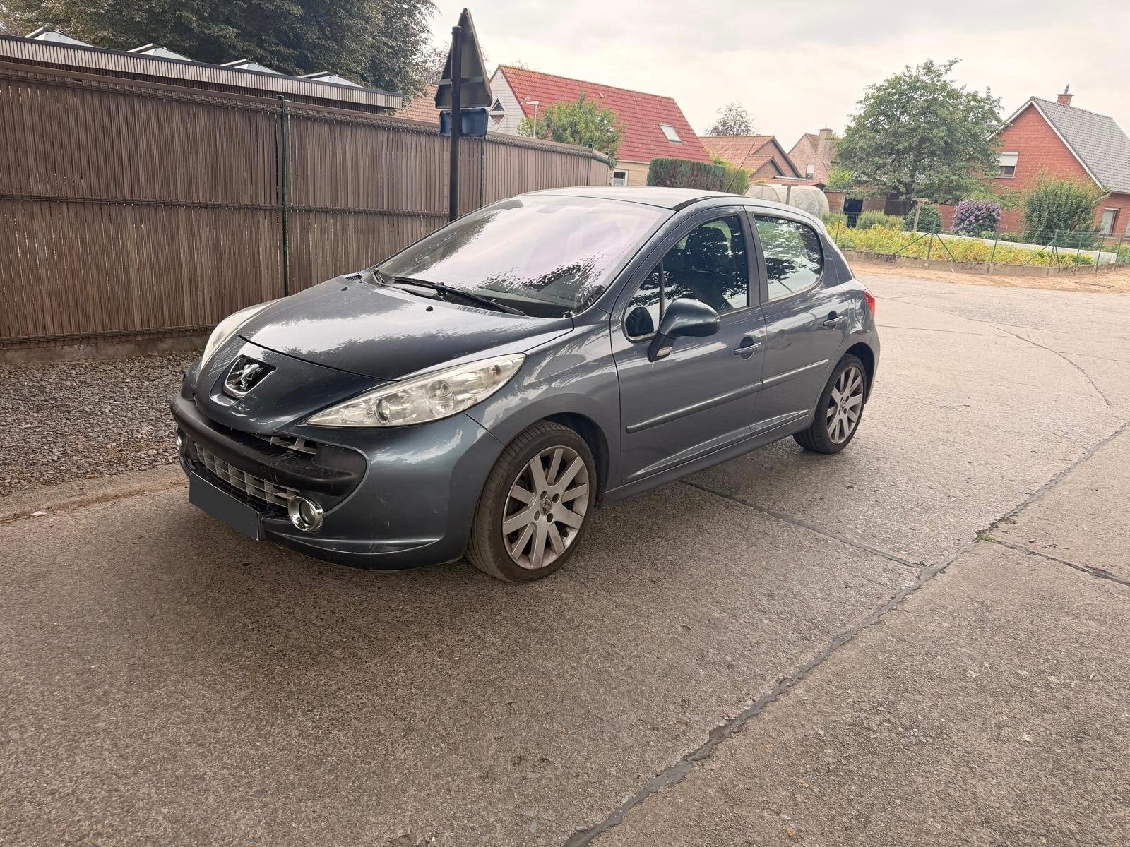 Peugeot 207 -1.4 essence -2007 - 129000 km - AC/ Automatique, Essai à domicile, Achat, Entreprise, Capteur de lumière