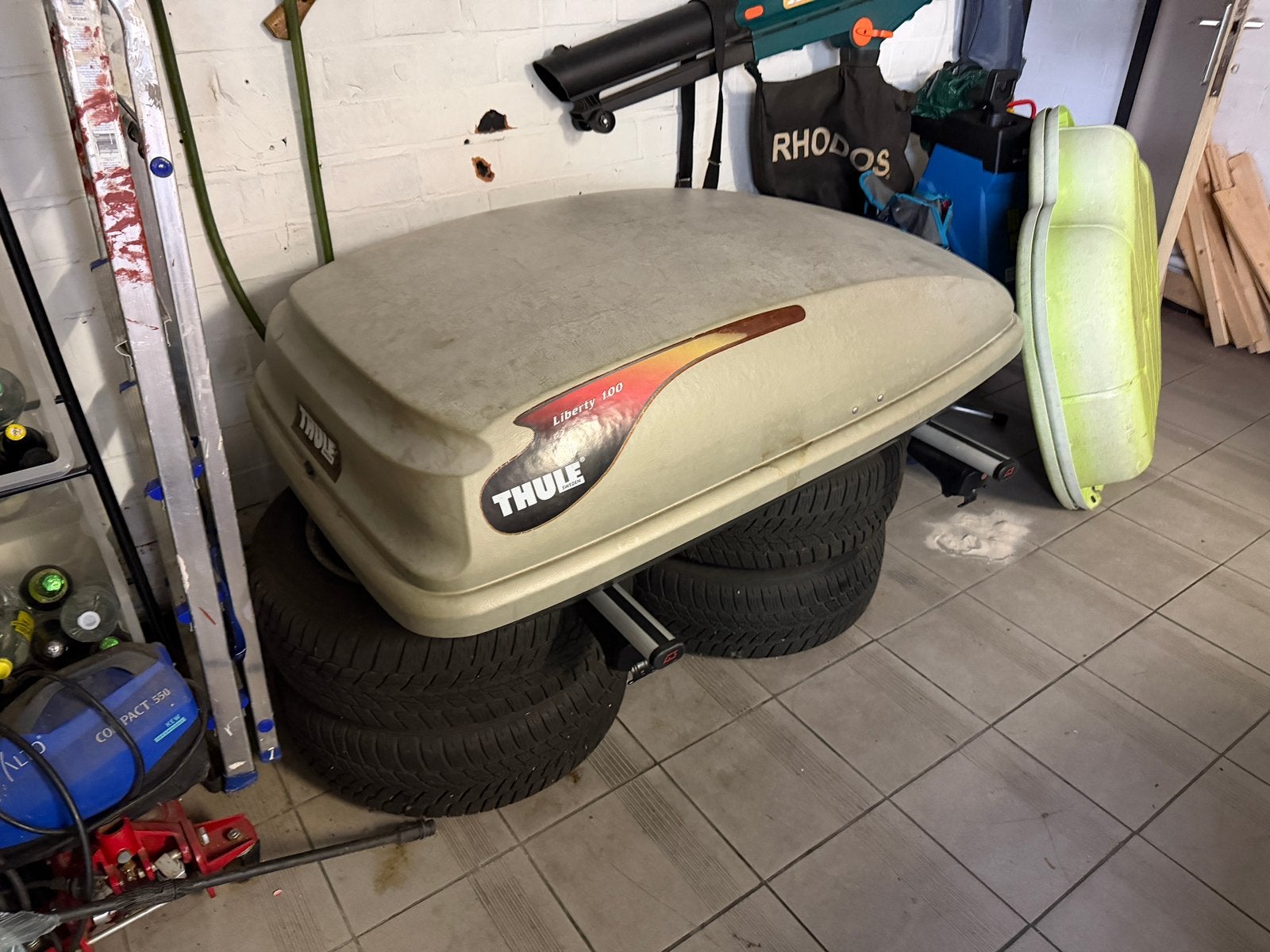 Thule liberty 100 dakkoffer met beugels voor opel mokka x, Enlèvement, Comme neuf