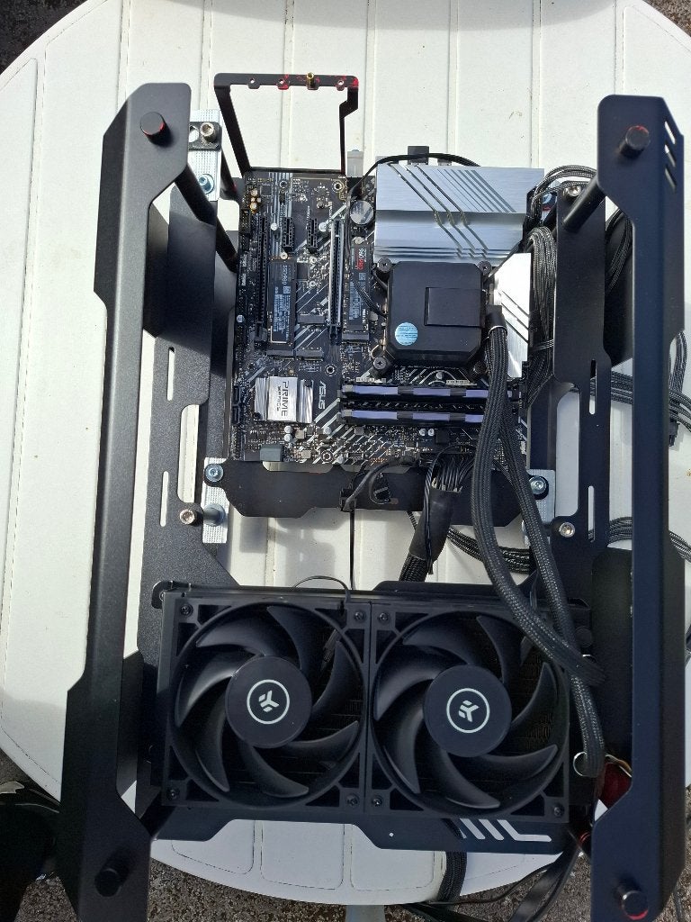 Bundle 12700k Asus Z690MCorsair DDR4 16 Go 3466Ghz, Informatique & Logiciels, Boîtiers d'ordinateurs, Enlèvement ou Envoi, Utilisé