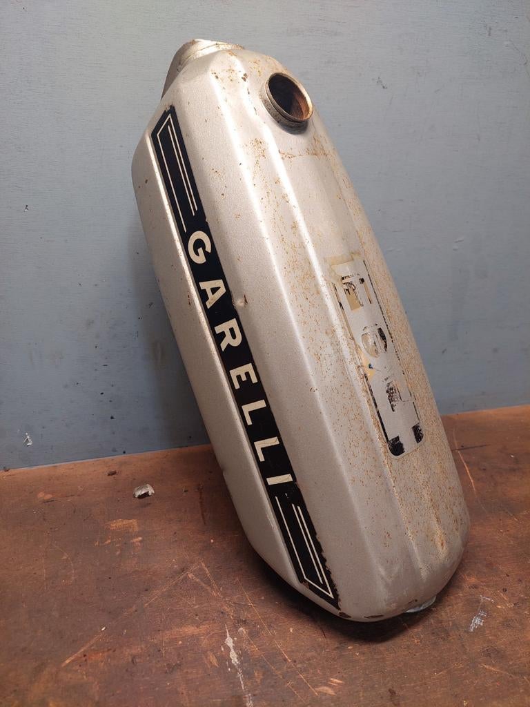 Garelli benzinetanken NO I, De luxe, Team bimatic, Ophalen, Tank