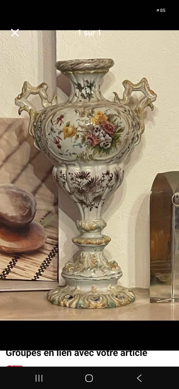 duo de vases en porcelaine signé, Enlèvement