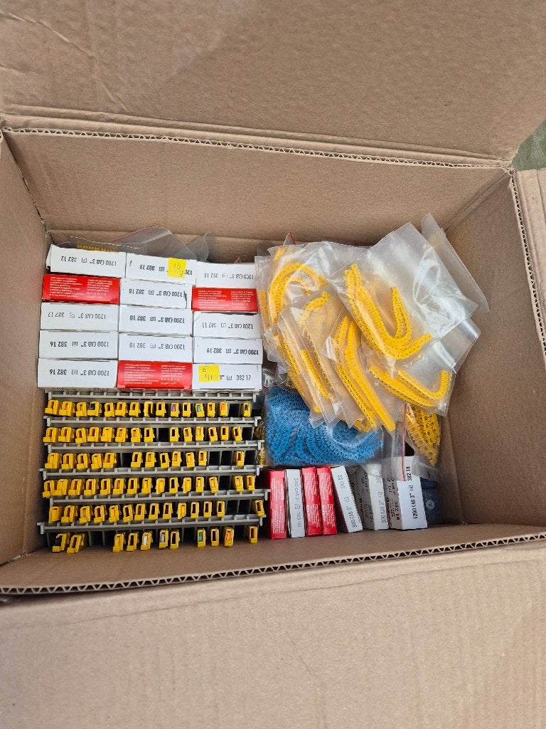 Kabelmerkers, Ophalen, Zo goed als nieuw