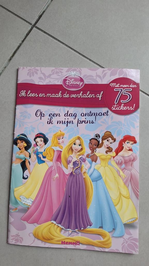 Stickerboek Disney, Enlèvement ou Envoi, Comme neuf, Walt disney