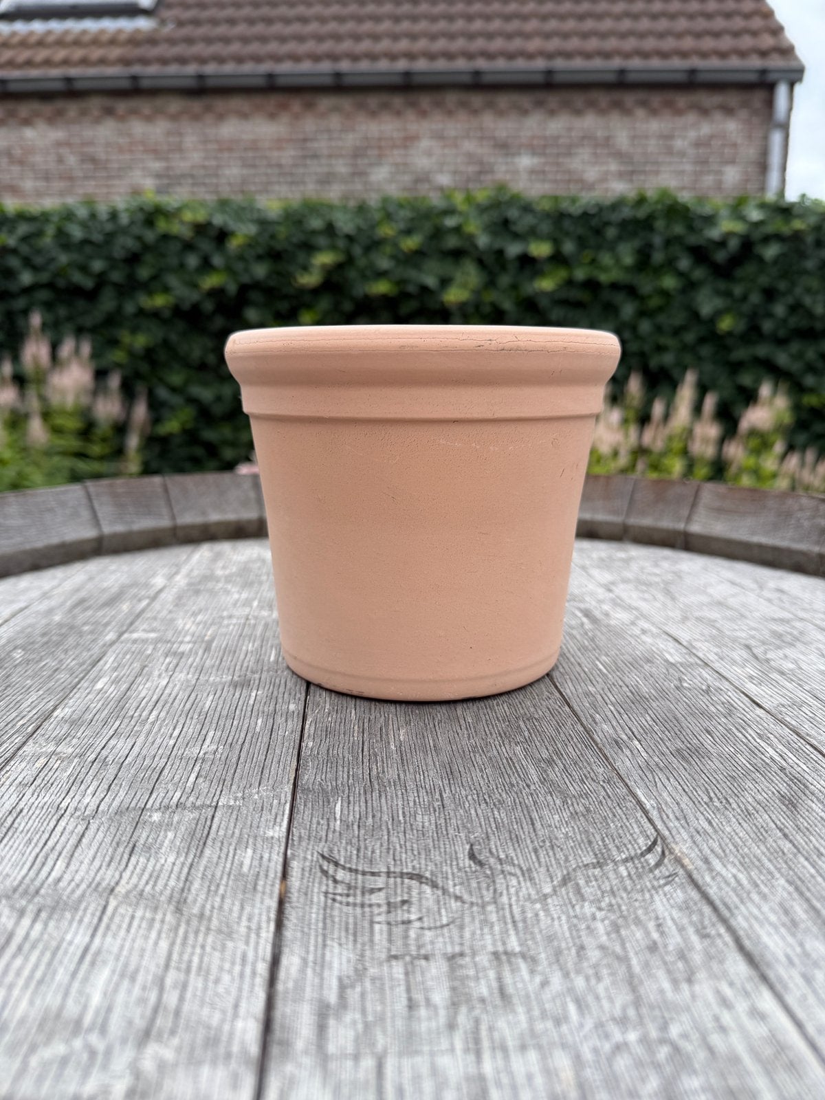 Zalmkleurige terracotta bloempot, Tuin en Terras, Bloempotten, Ophalen, Zo goed als nieuw, Terracotta, Binnen
