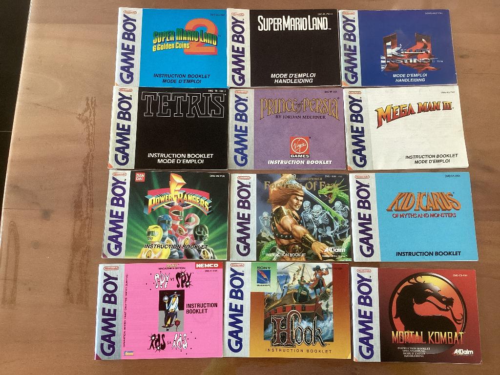 Lot van 12 gameboy handleidingen Nintendo, Games en Spelcomputers, Games | Nintendo Game Boy, Ophalen of Verzenden, Gebruikt