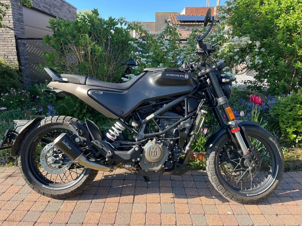 Moto Husqvarna 125cc, Fietsen en Brommers, Ophalen