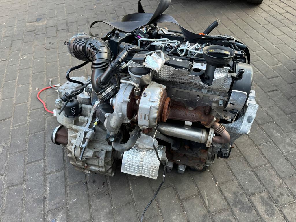 Moteur CBBB Complet TIGUAN SKODA SUPERB PASSAT GOLF TT AUDI, Verzenden, Gebruikt, Overige automerken