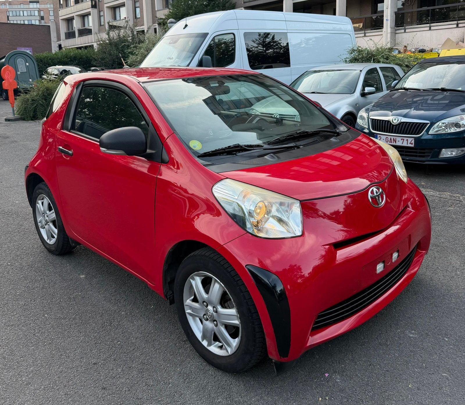 Toyota Iq 2009 1.0Essence tres propre 200.000km, Auto's, Toyota, IQ, Euro 5, Handgeschakeld, Particulier