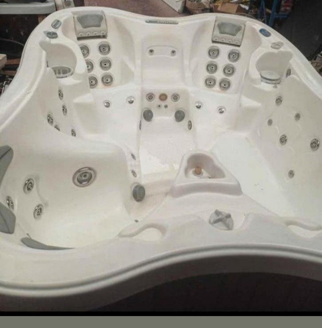 Jacuzzi dimension one Sarena Bay=>> maintenant pour 4000 €/g, Enlèvement ou Envoi