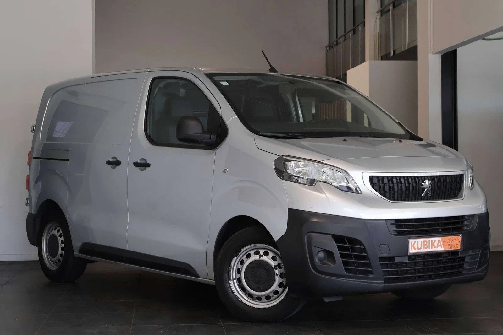 Peugeot Expert 1.6 BlueHDi L1 Compact Trekhaak Carplay Licht, Gebruikt, 4 cilinders, 95 pk, Bedrijf