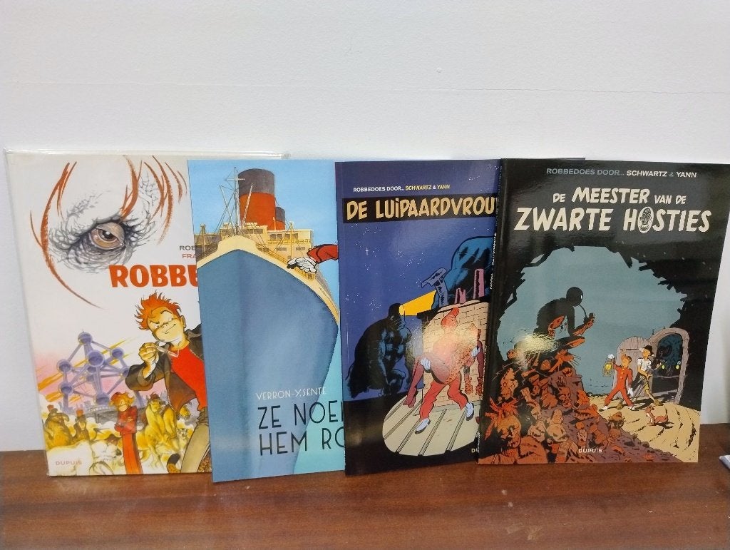 Robbedoes  SC en HC, Meerdere stripboeken, Ophalen of Verzenden, Zo goed als nieuw