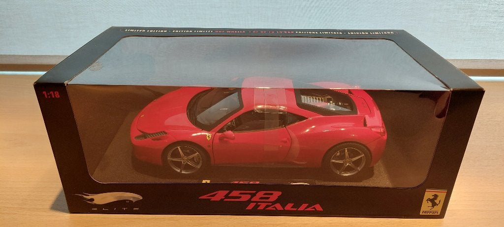 Ferrari 458 Italia Hot Wheels Élite 1:18, Enlèvement ou Envoi, Neuf, Voiture, Hot Wheels