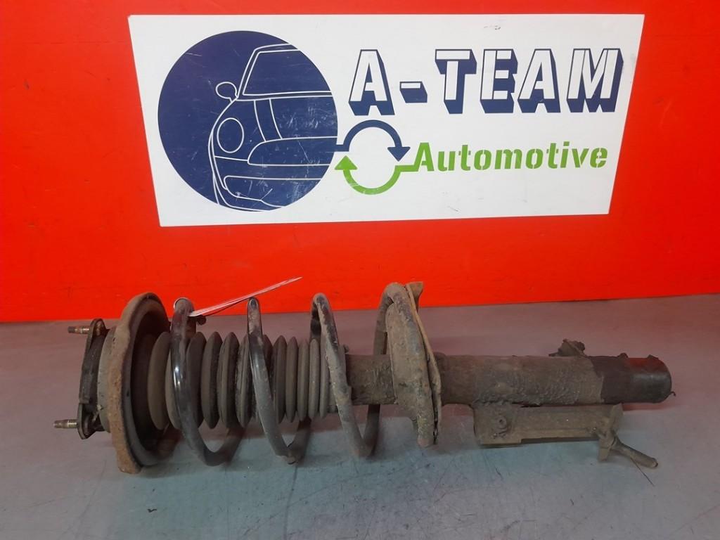 AMORTISSEUR OU ABSORBEUR DE CHOC AVANT DROIT Focus 1 Wagon, Utilisé, Ford