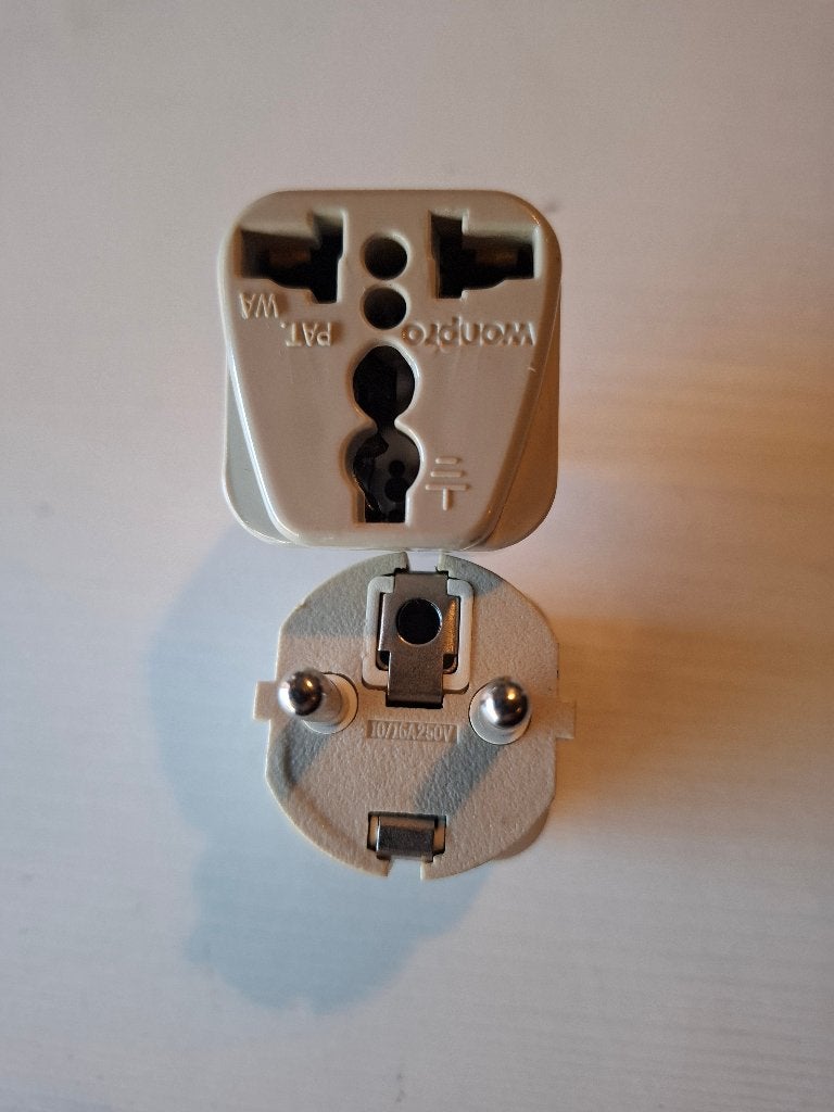 adaptateur electrique, Bricolage & Construction, Enlèvement