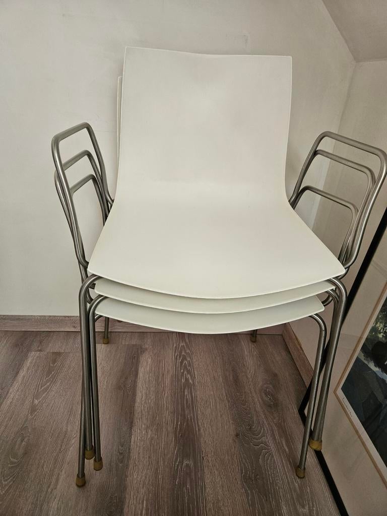Stoel arper wit, Huis en Inrichting, Stoelen, Ophalen, Kunststof, Gebruikt, Drie