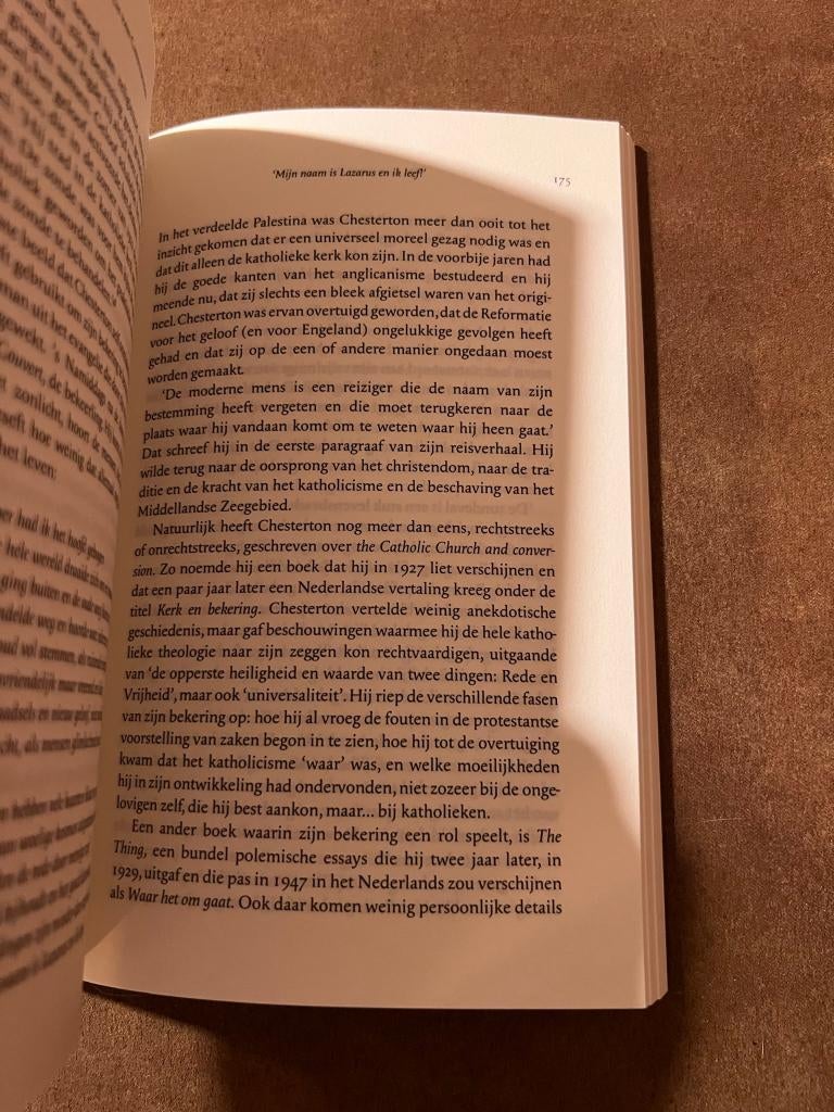 De lach van Chesterton - Gaston Durnez, Boeken, Gaston Durnez, Ophalen of Verzenden, Politiek, Zo goed als nieuw